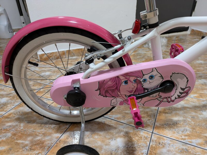 Bicicleta fete 16 inch.